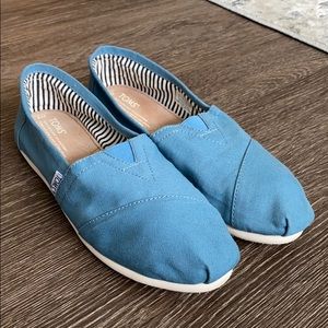 Toms Blue Shoes